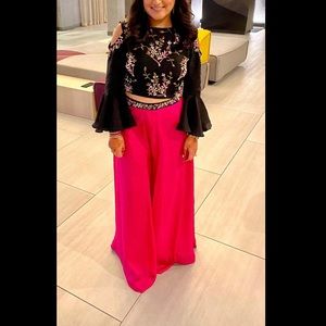 Indian blouse and gharara set - size 38